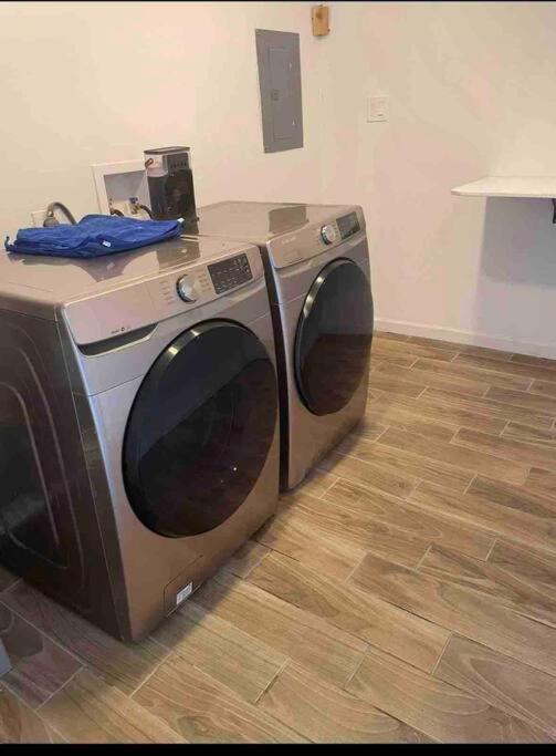 New Tiny Home Uptown Phoenix Luaran gambar